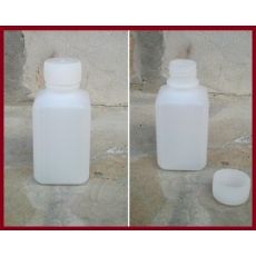 Plasticna  cetvrtasta bocica od 100 ml MPM
